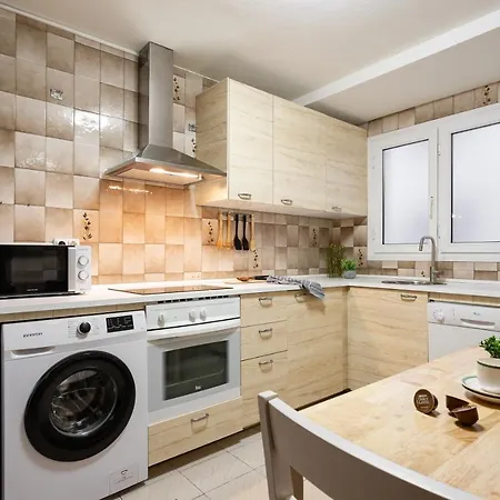 Primera Linea De Playa Con Plaza De Garaje Y Wifi *