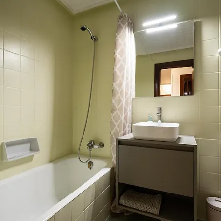 Daire Primera Linea De Playa Con Plaza De Garaje Y Wifi Gijón